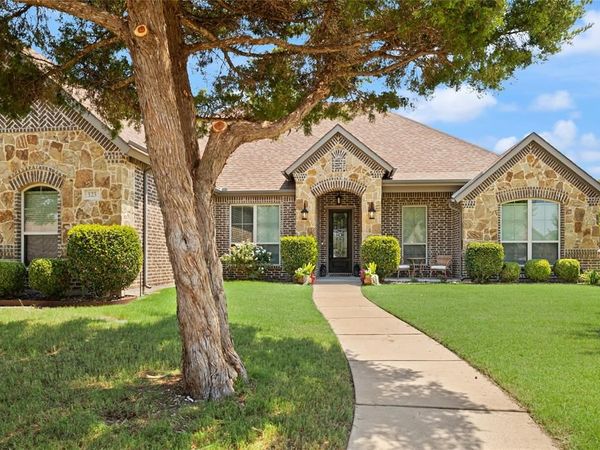 123 Claremont Drive, Ovilla, TX 75154