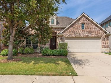 617 Rawlins Lane, Fort Worth, TX 76131