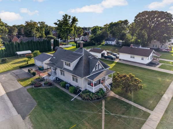 1211 E Broadway Street , Streator, IL 61364