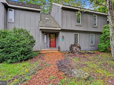 37 FREE STYLE, LAKE HARMONY, PA 18624
