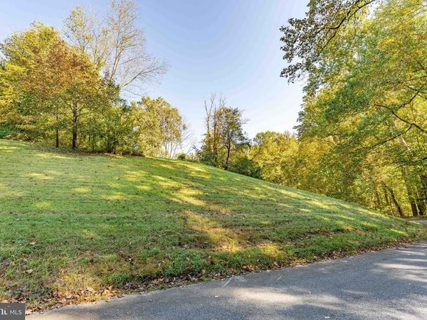 109 THISSELL LANE, WILMINGTON, DE 19807