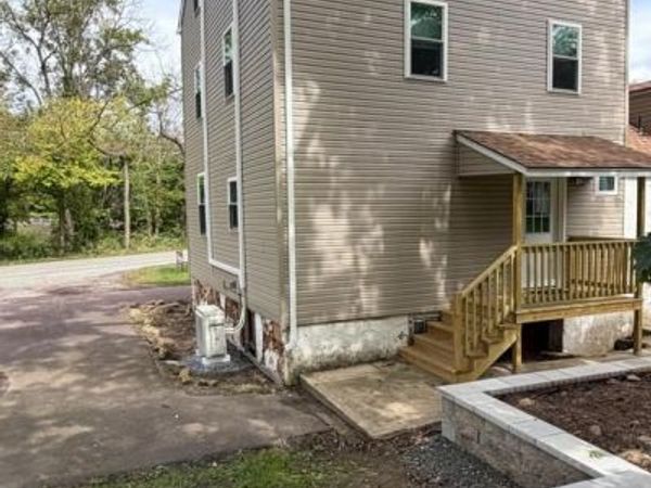 202 STONY RUN ROAD, SPRING CITY, PA 19475