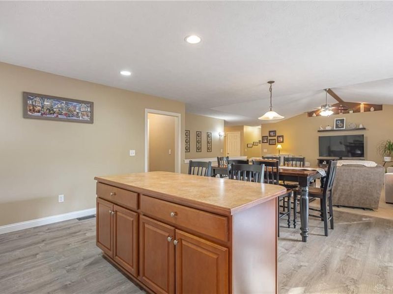2860 Wooden Lane, Troy, OH 45373 Photo 11