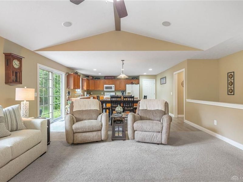 2860 Wooden Lane, Troy, OH 45373 Photo 6
