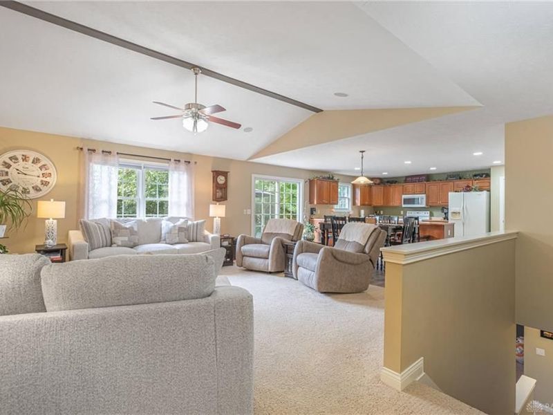 2860 Wooden Lane, Troy, OH 45373 Photo 7