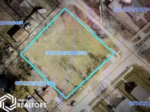135 Fairview, Ottumwa, IA 52501