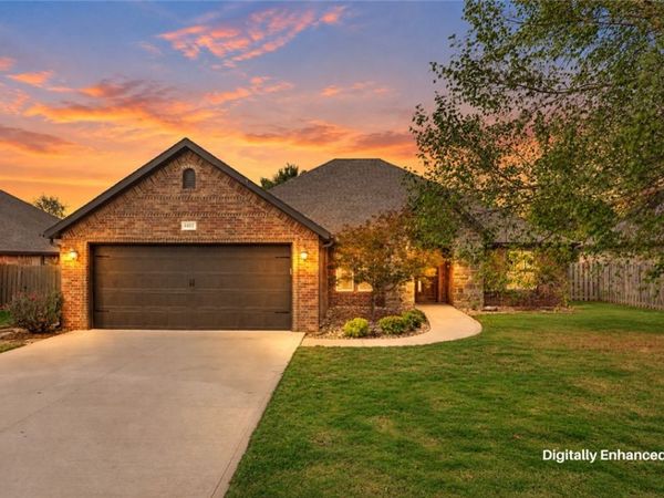 4405 W Canopy Meadows Drive , Rogers, AR 72758