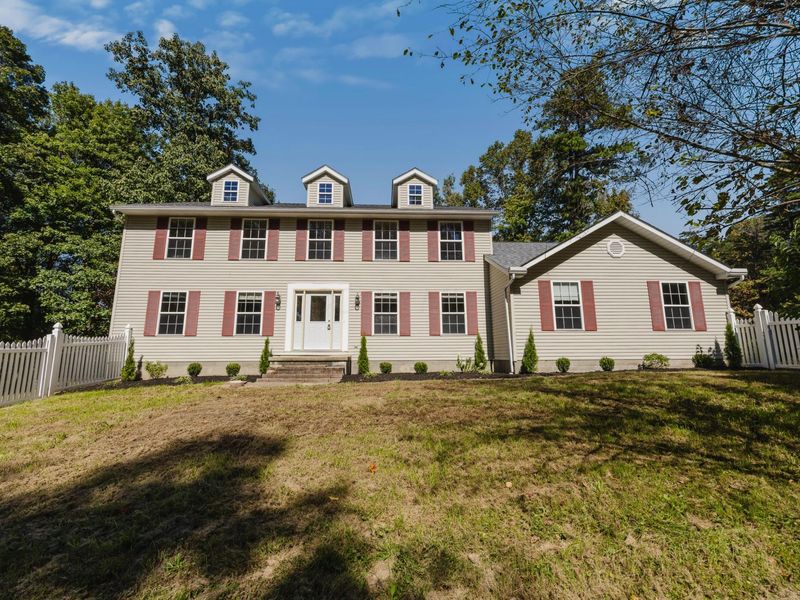 24646 Woltz Road , Rockbridge, OH 43149 Photo 1