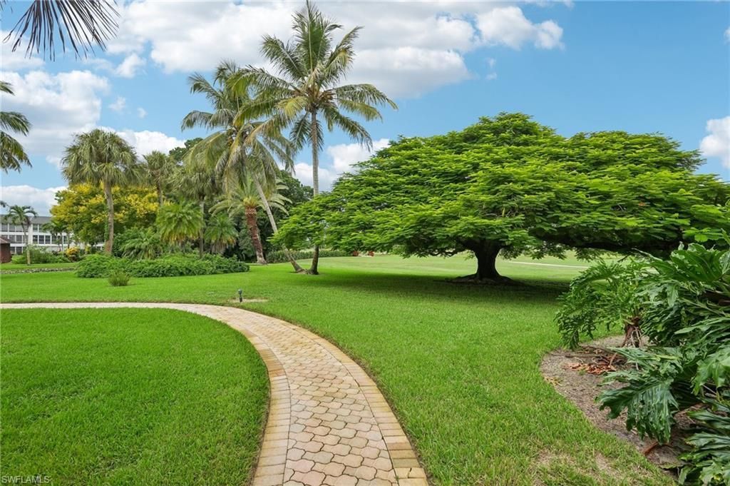315 Saint Andrews Blvd , Unit D5, Naples, FL 34113 Photo