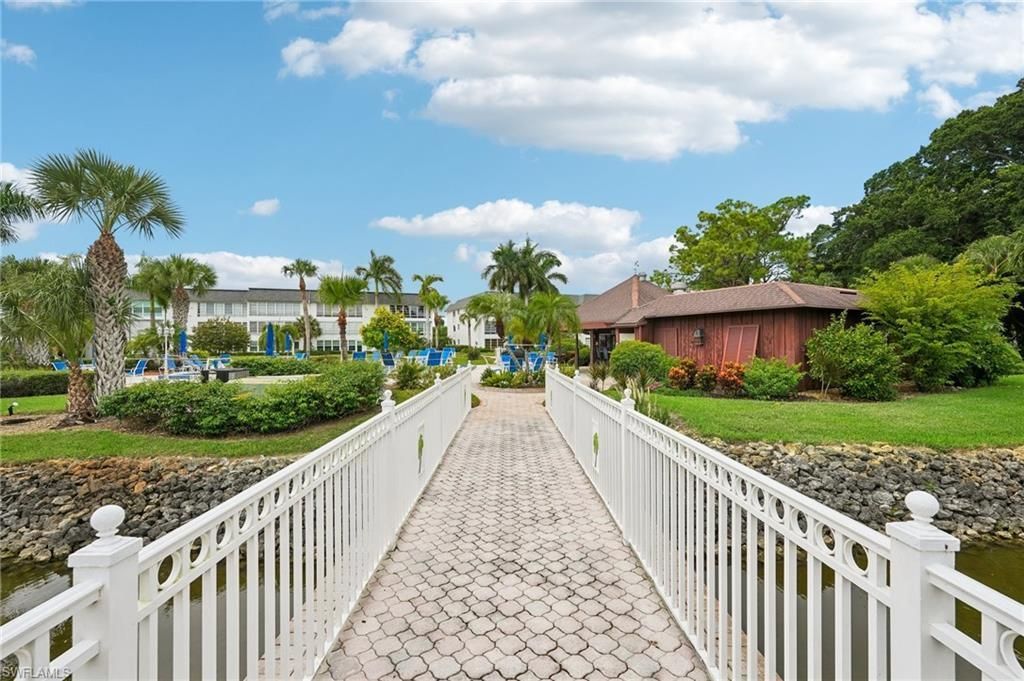 315 Saint Andrews Blvd , Unit D5, Naples, FL 34113 Photo