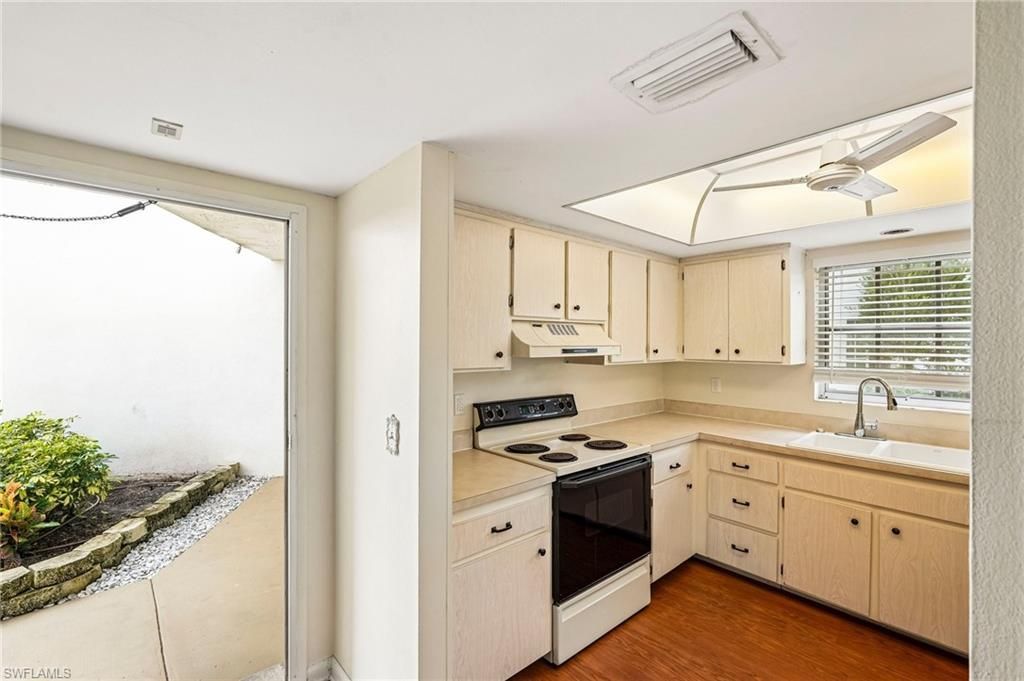 315 Saint Andrews Blvd , Unit D5, Naples, FL 34113 Photo