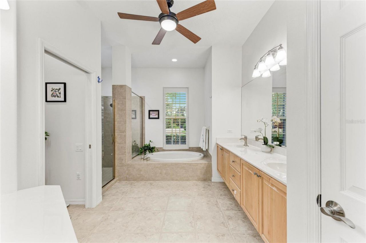 9420 Royal Calcutta Place, Bradenton, FL 34202 Photo