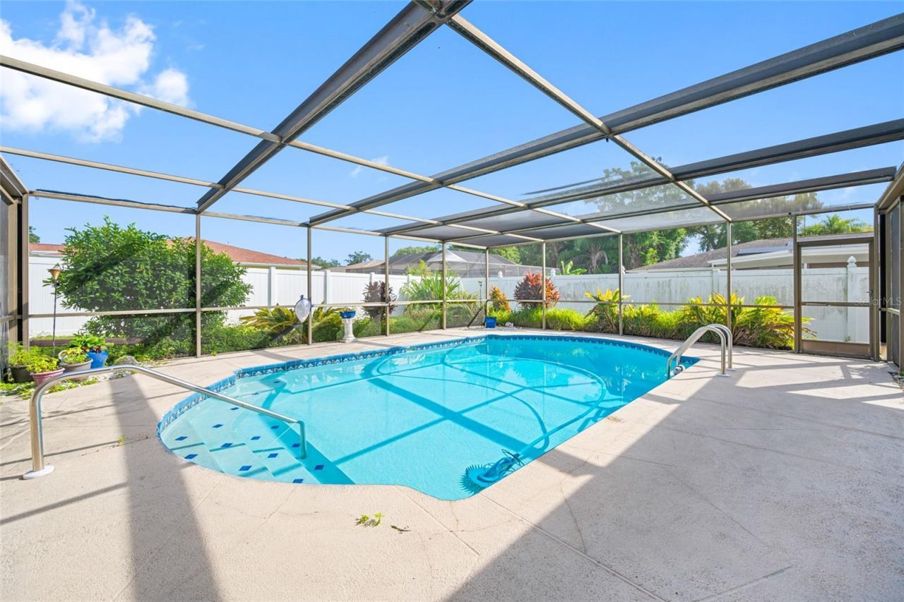 3024 Marlo Boulevard, Clearwater, FL 33759 Photo