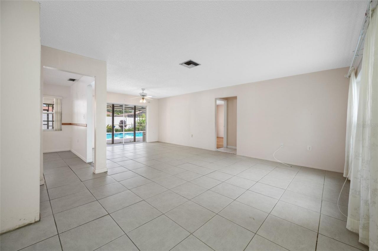 3024 Marlo Boulevard, Clearwater, FL 33759 Photo