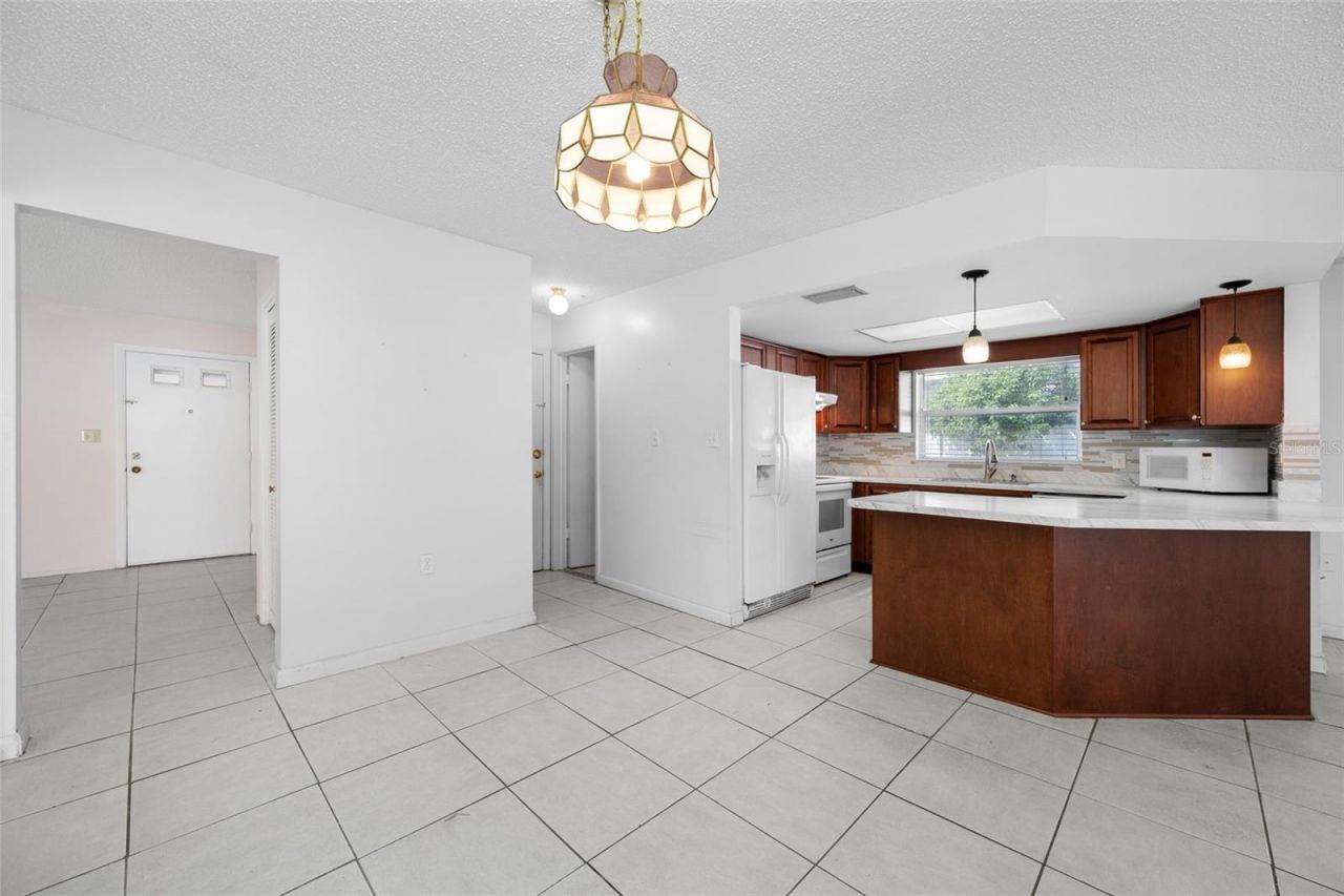 3024 Marlo Boulevard, Clearwater, FL 33759 Photo