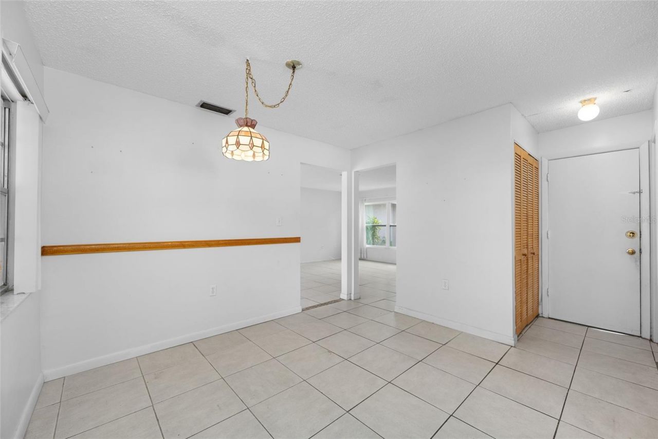3024 Marlo Boulevard, Clearwater, FL 33759 Photo