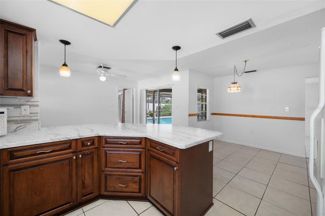 3024 Marlo Boulevard, Clearwater, FL 33759 Photo
