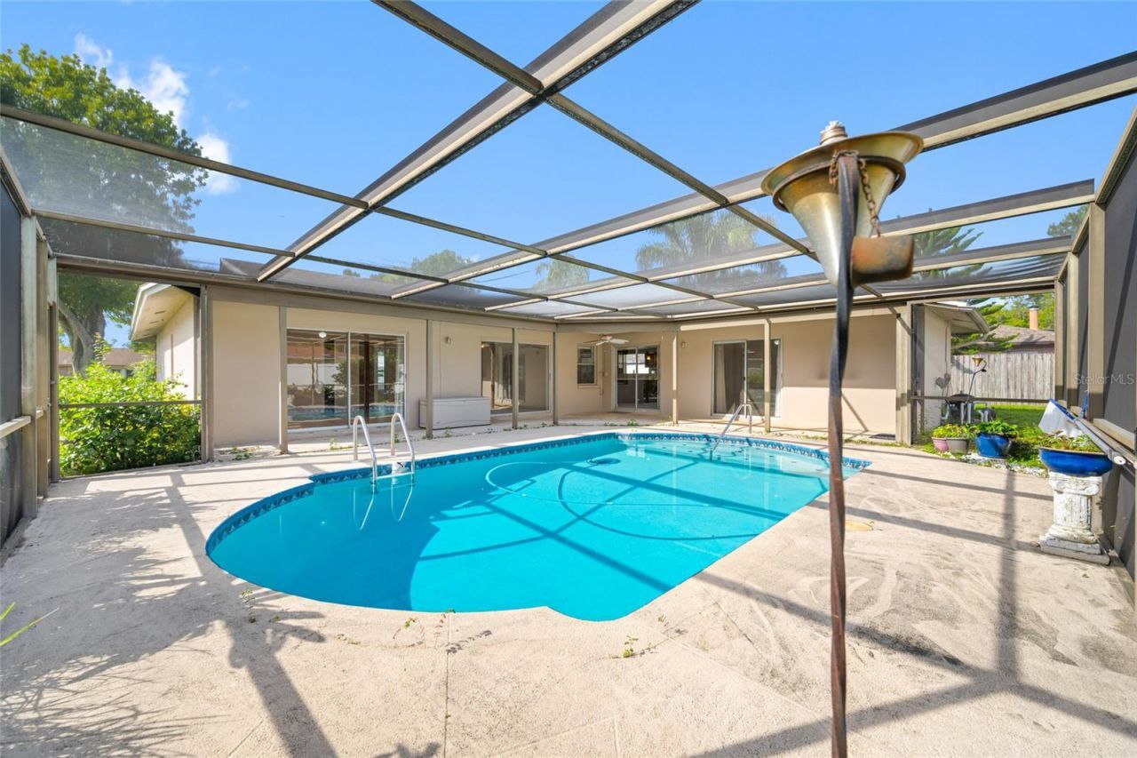 3024 Marlo Boulevard, Clearwater, FL 33759 Photo