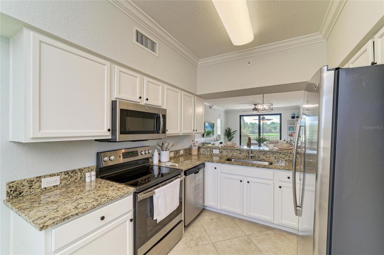 16706 Vardon Terrace, Unit 205, Lakewood Ranch, FL 34211 Photo