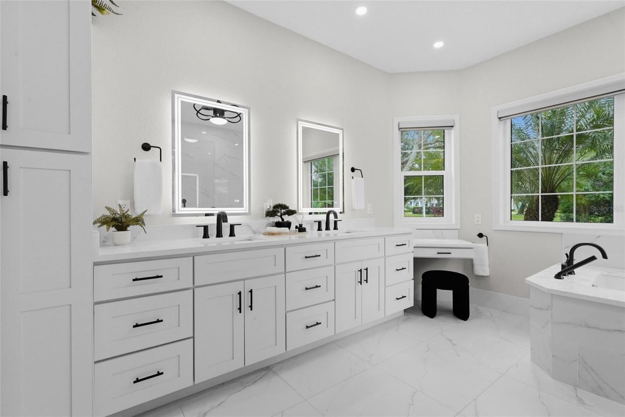 7400 Eaton Court, University Park, FL 34201 Photo