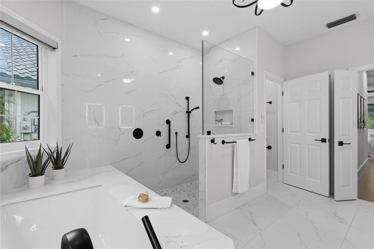 7400 Eaton Court, University Park, FL 34201 Photo