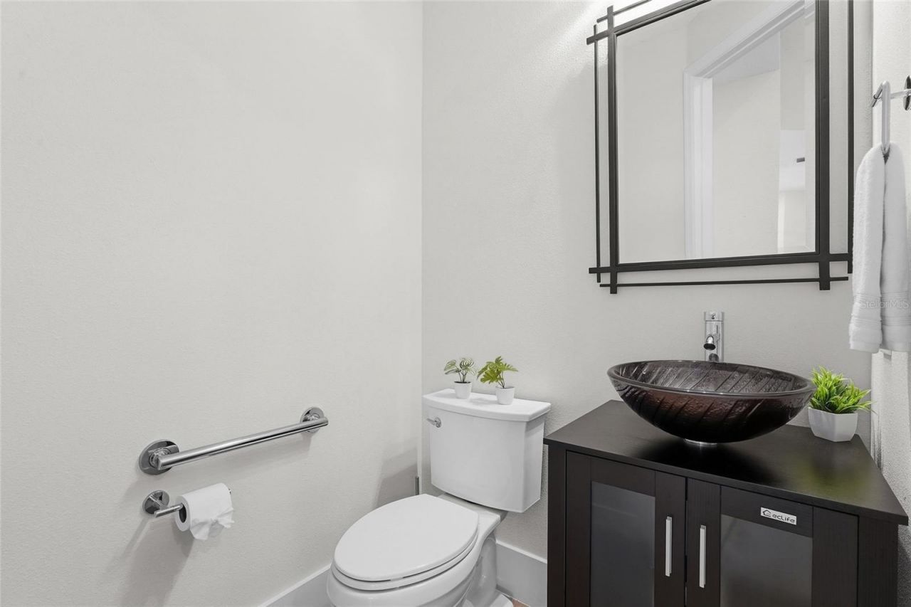 7400 Eaton Court, University Park, FL 34201 Photo