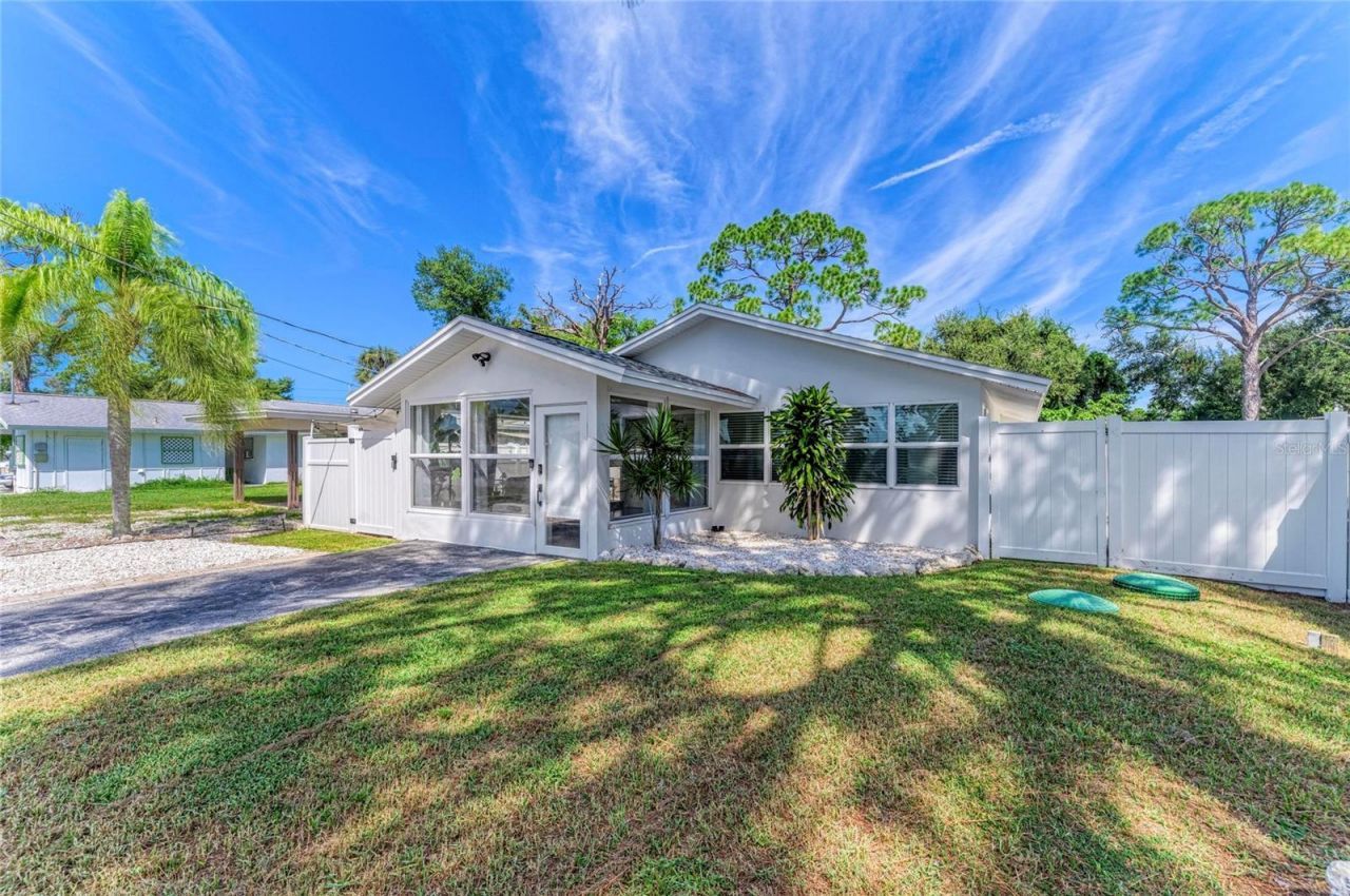 1841 Joyce Street , Sarasota, FL 34231 Photo