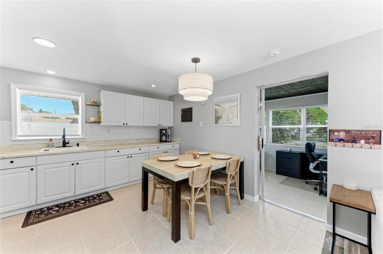 1841 Joyce Street , Sarasota, FL 34231 Photo