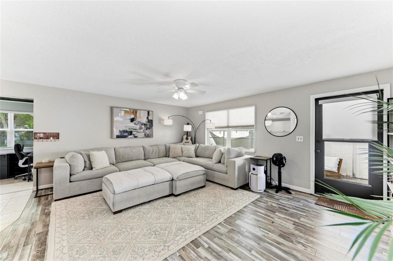 1841 Joyce Street , Sarasota, FL 34231 Photo