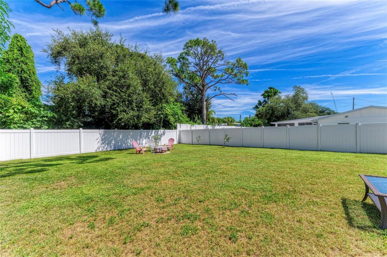 1841 Joyce Street , Sarasota, FL 34231 Photo