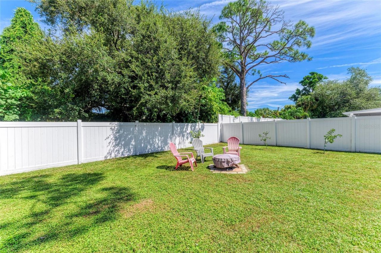 1841 Joyce Street , Sarasota, FL 34231 Photo