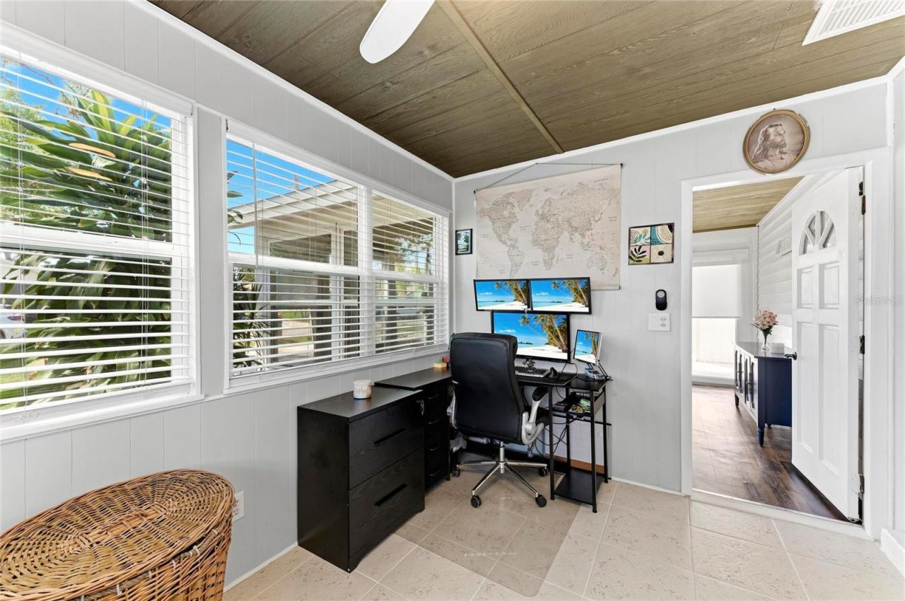 1841 Joyce Street , Sarasota, FL 34231 Photo