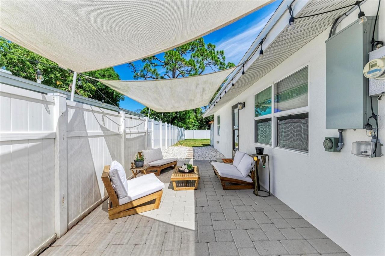 1841 Joyce Street , Sarasota, FL 34231 Photo