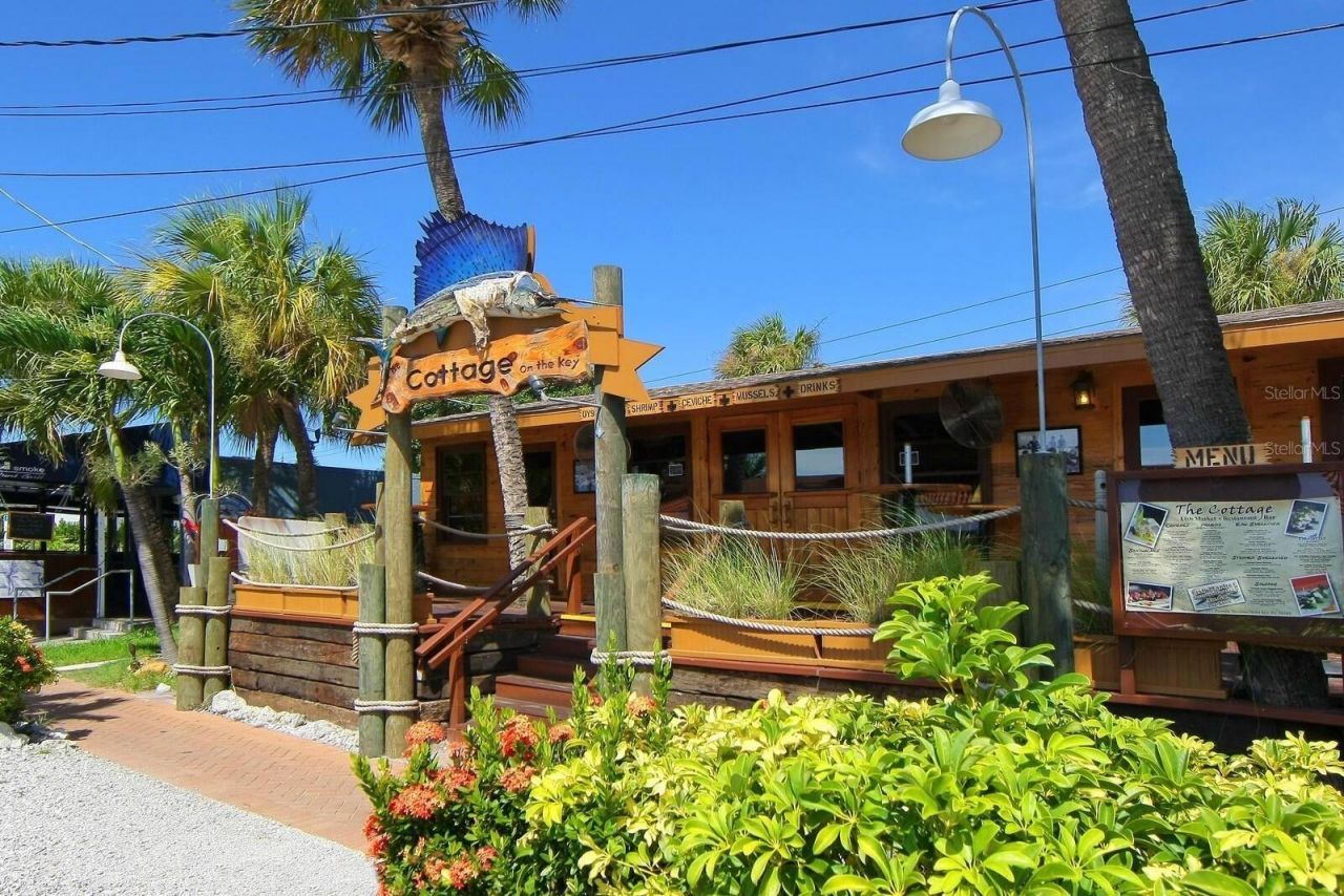 1841 Joyce Street , Sarasota, FL 34231 Photo