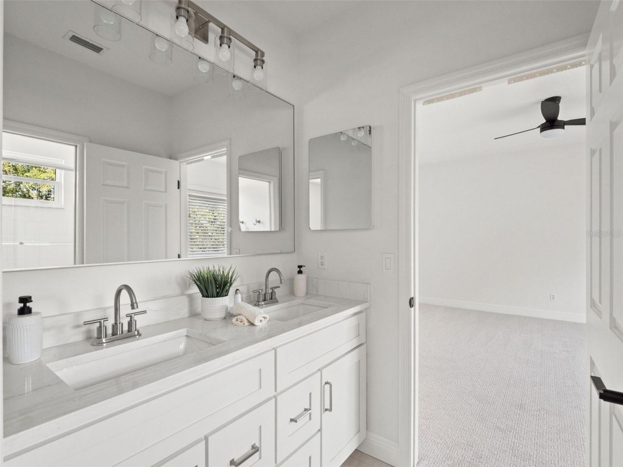 11621 Renaissance View Court, Tampa, FL 33626 Photo