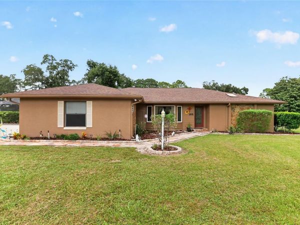 205 E FALCONRY COURT , HERNANDO, FL 34442