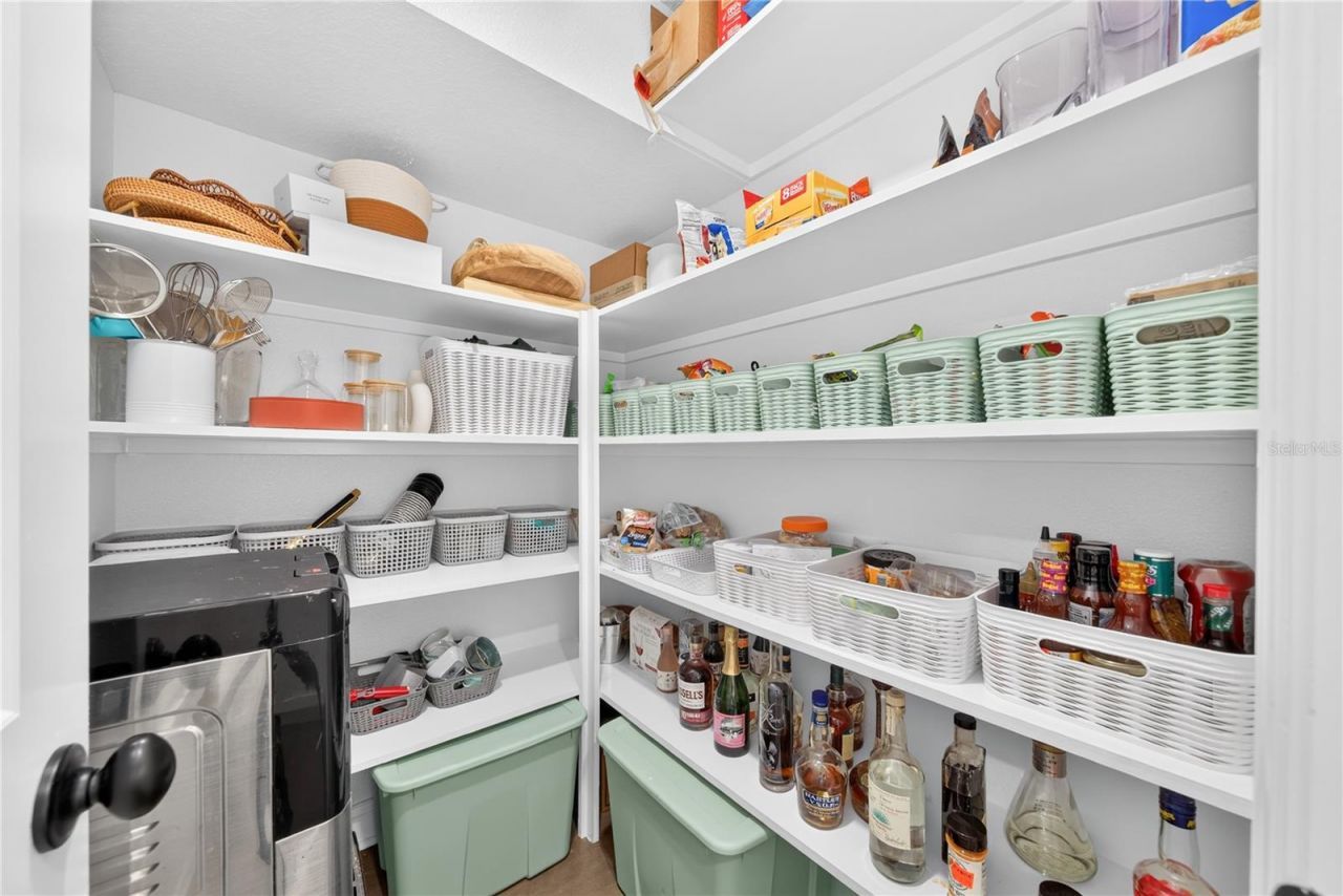 1745 Hour Glass Drive, Orlando, FL 32806 Photo