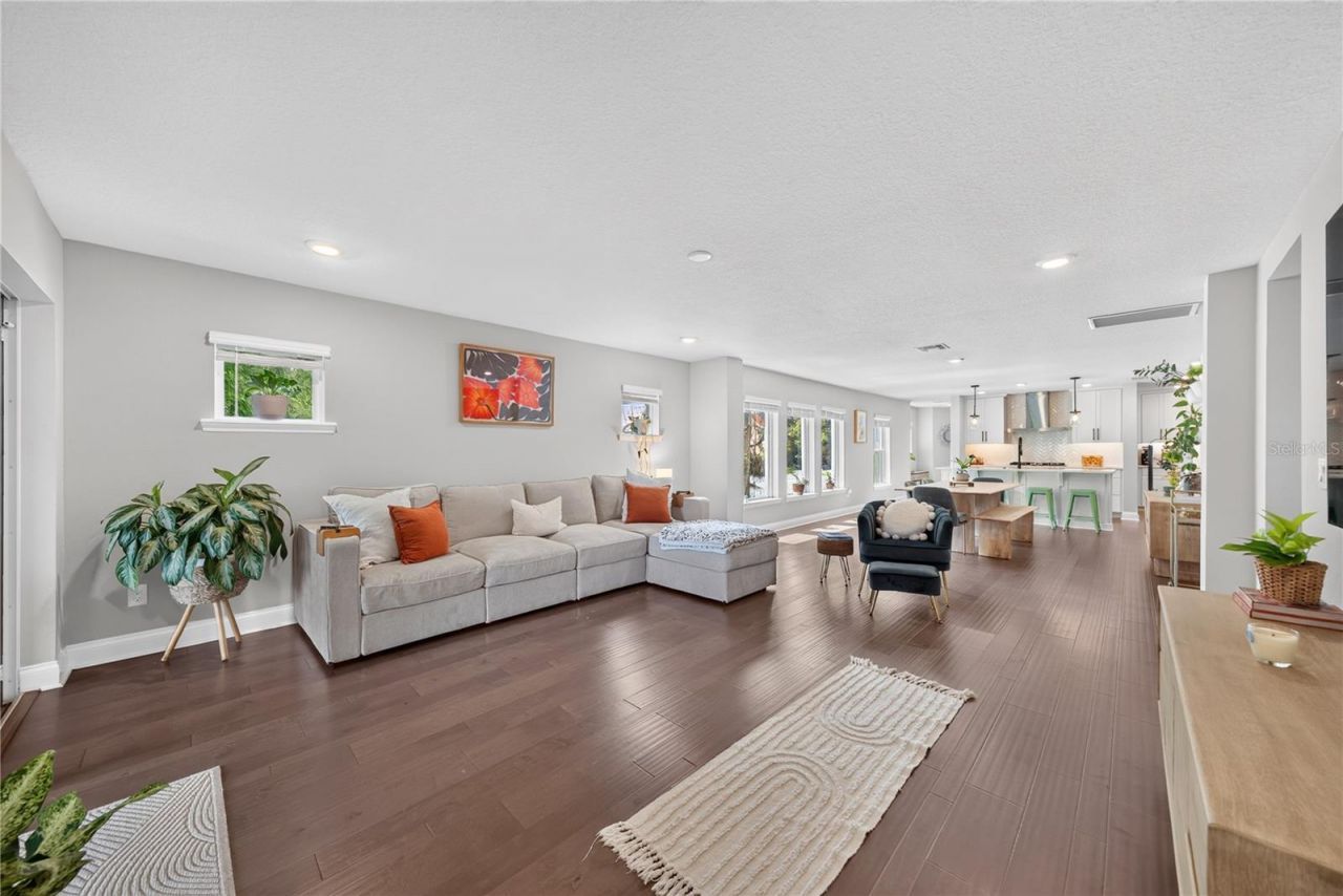 1745 Hour Glass Drive, Orlando, FL 32806 Photo
