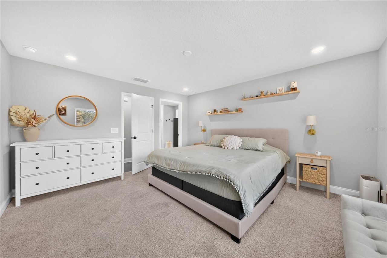 1745 Hour Glass Drive, Orlando, FL 32806 Photo