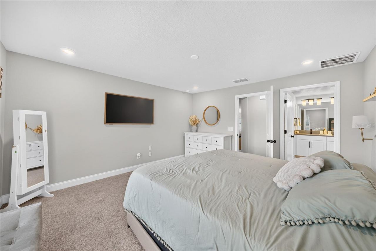 1745 Hour Glass Drive, Orlando, FL 32806 Photo