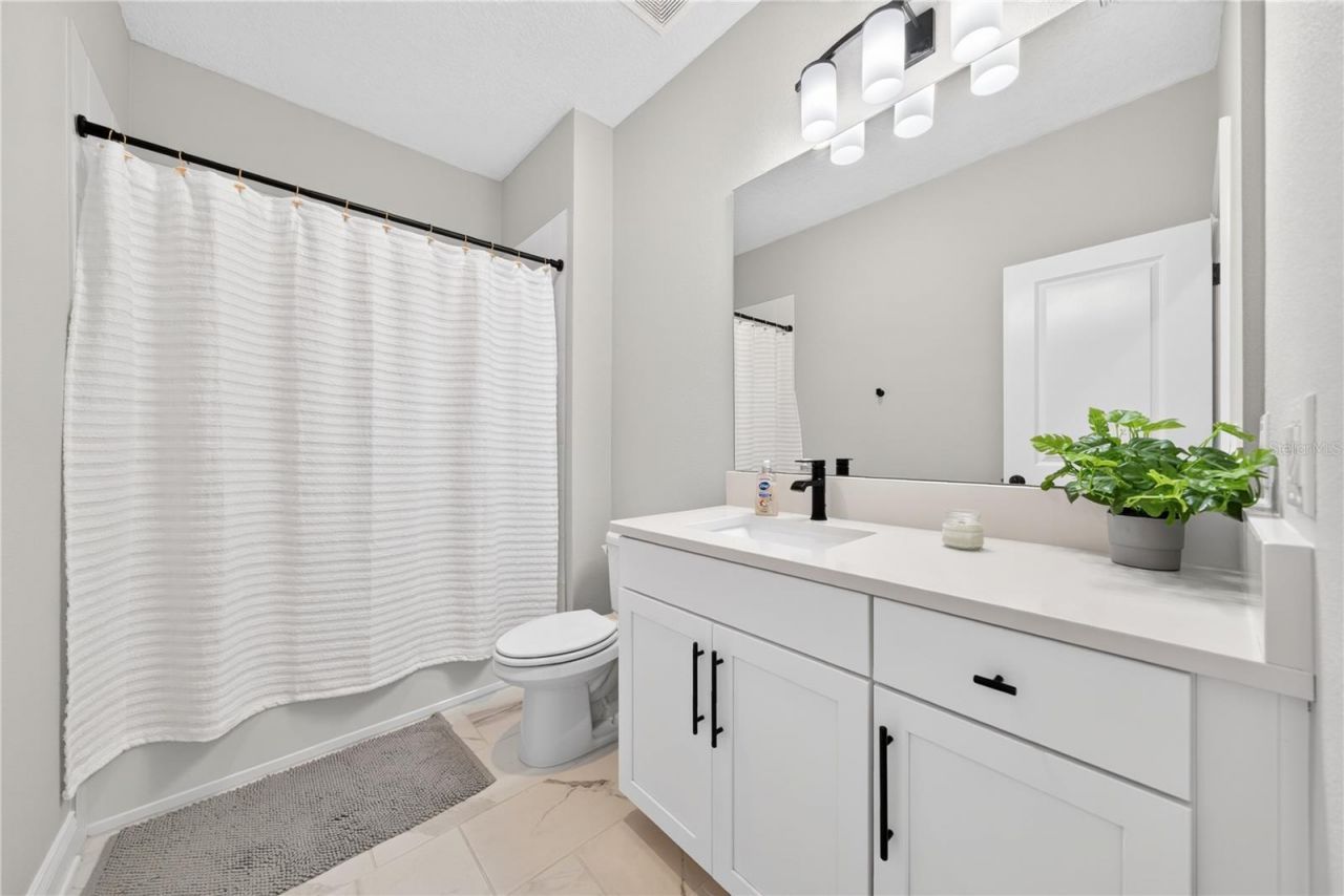 1745 Hour Glass Drive, Orlando, FL 32806 Photo