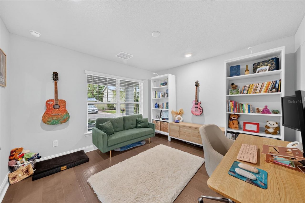 1745 Hour Glass Drive, Orlando, FL 32806 Photo