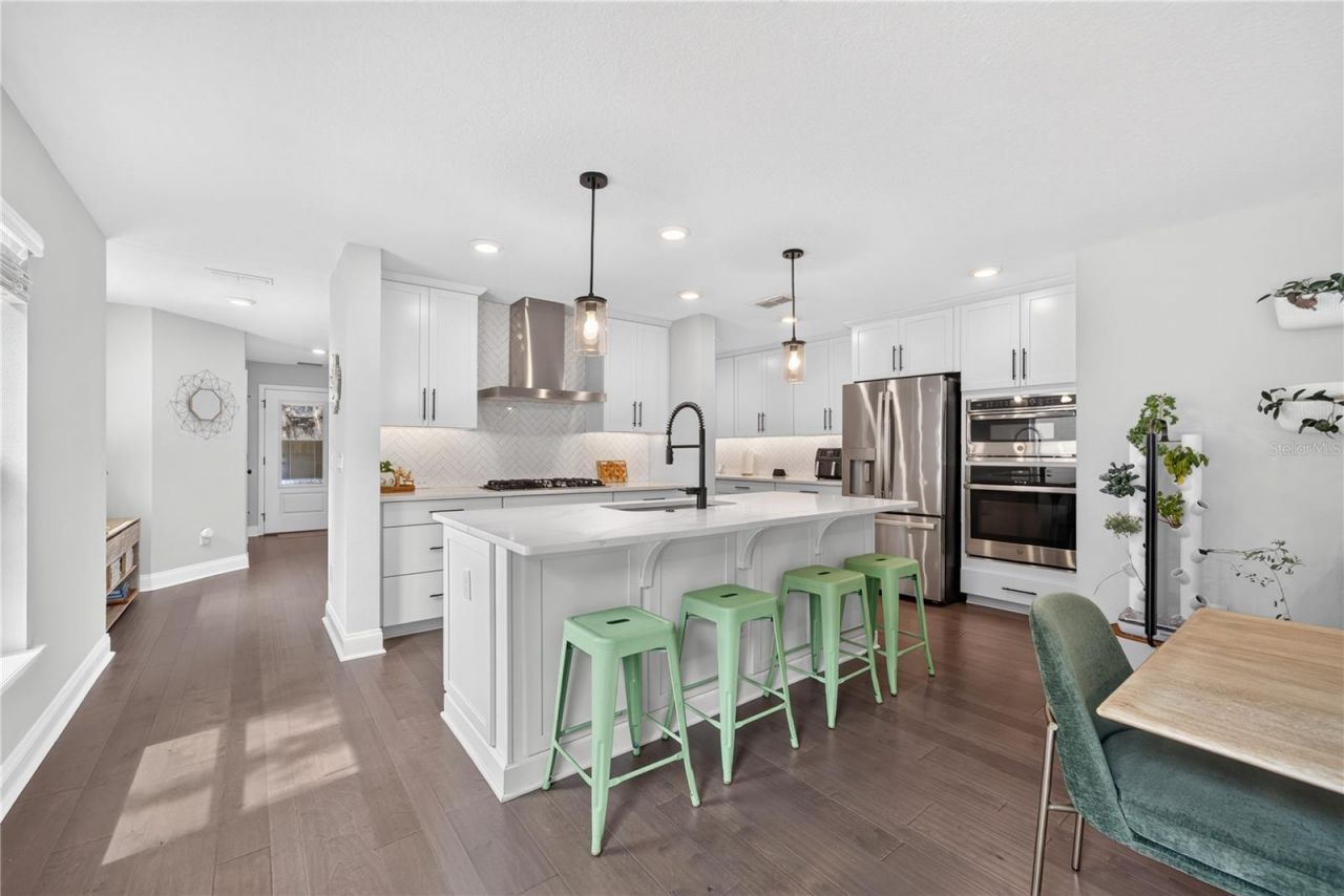 1745 Hour Glass Drive, Orlando, FL 32806 Photo