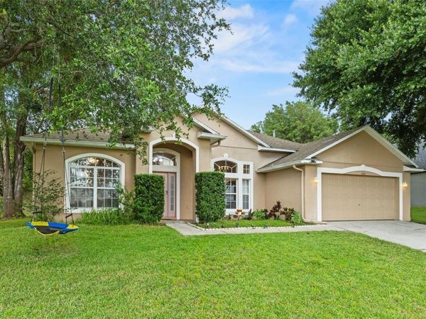 1532 NIGHTFALL DRIVE , CLERMONT, FL 34711