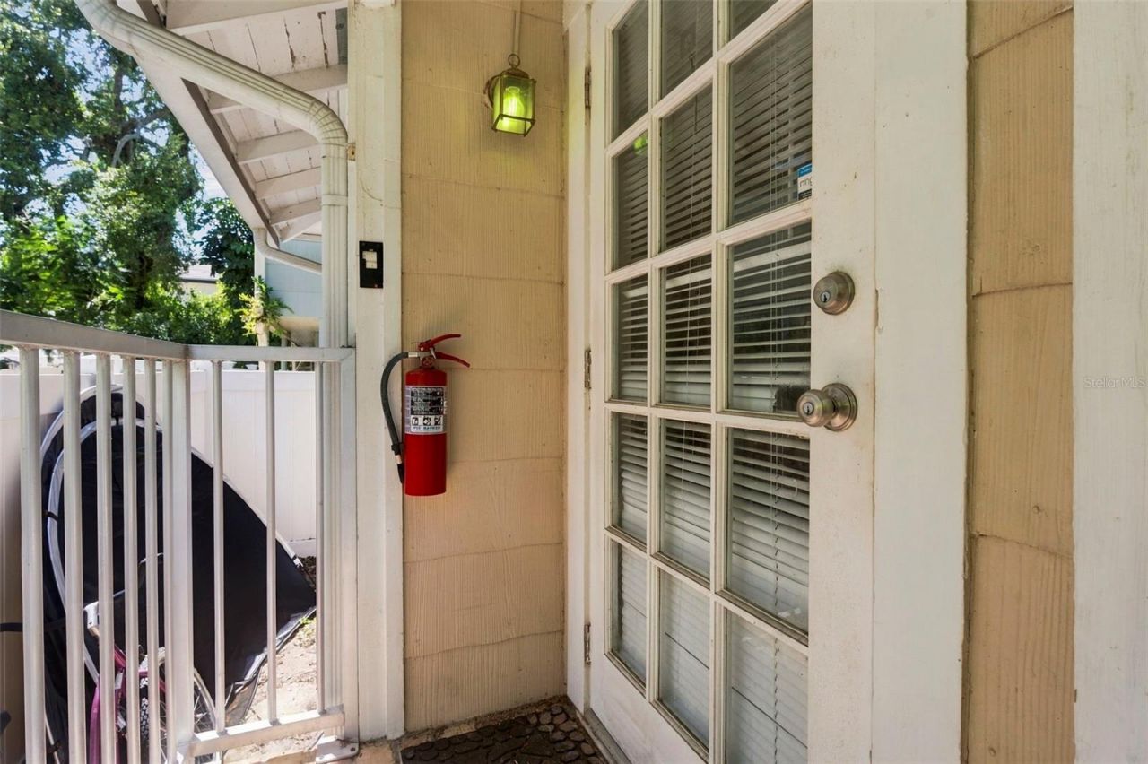 406 10th Avenue Ne, Saint Petersburg, FL 33701 Photo