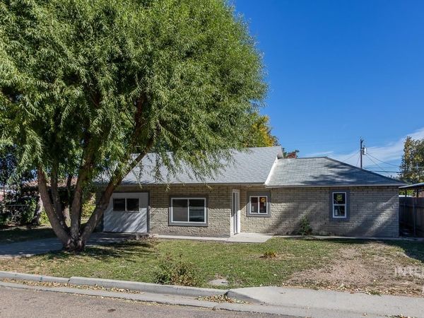 609 E Freeport, Caldwell, ID 83605