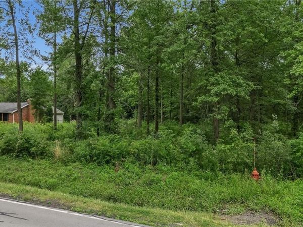 Lots Calkins & Creek, Lewiston, NY 14092