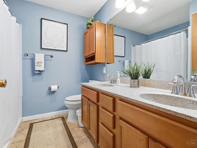 1210 Thurnridge Drive, Reading, OH 45215 Photo 28