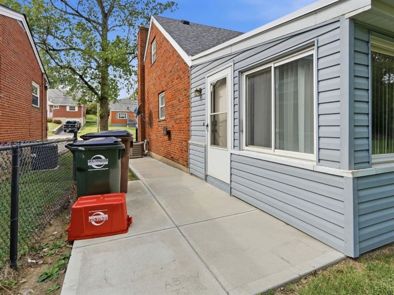 1210 Thurnridge Drive, Reading, OH 45215 Photo 57