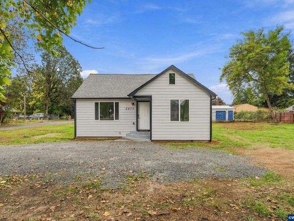 4473 Highway US-20, Sweet Home, OR 97386